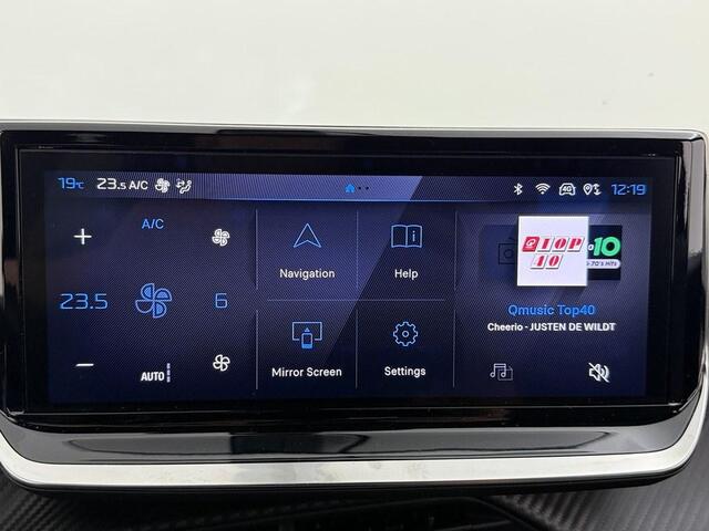 Peugeot e-2008 EV Allure Avantage 54 kWh Soh 97% 360.Camera/Nav/ Keyless/Ad.Cruise/CarPlay/H.Leder/Blindspot