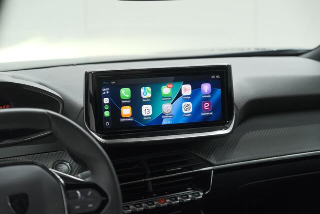 Peugeot e-2008 EV Allure Avantage 54 kWh | SOH 97,8% | 11 KW Lader | Apple Carplay | Parkeersensoren