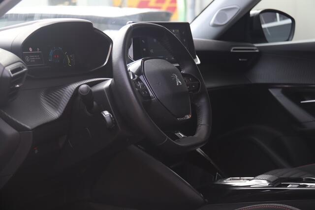 Peugeot e-2008 EV Active Pack 50 kWh, Carplay, Camera, Cruise, SOH 90,63%