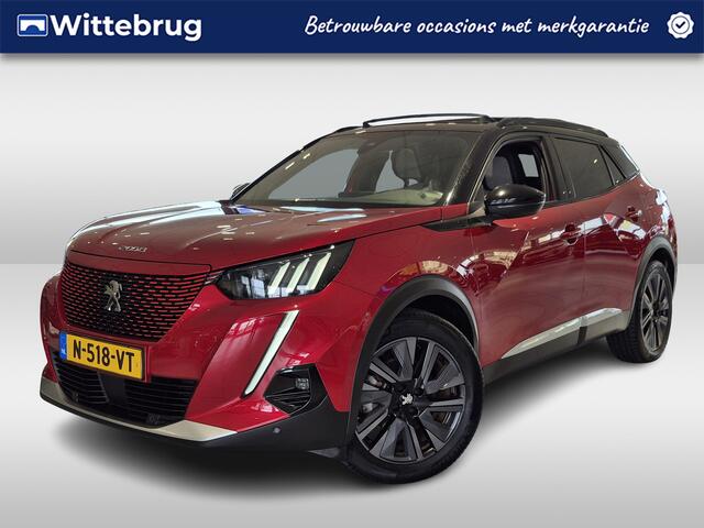 Peugeot e-2008 EV GT Pack 50 kWh 3-Fase | Panoramisch Schuifdak | Navigatie | Camera | Dode Hoek Bewaking |
