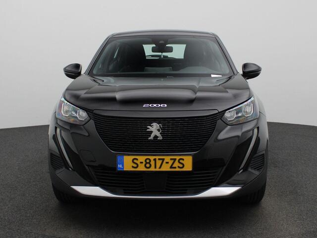 Peugeot e-2008 EV Active Pack 50 kWh | Parkeersensoren | Climate control | Apple Carplay/Android Auto