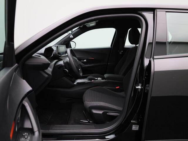 Peugeot e-2008 EV Active Pack 50 kWh | Parkeersensoren | Climate control | Apple Carplay/Android Auto