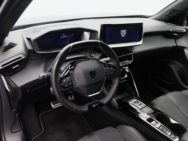 Peugeot e-2008 EV GT 54 kWh 156 Pk | Nieuw Model | Adaptive Cruise | 360 Camera | Trekhaak | Navigatie | CarPlay | Warmtepomp | Full LED | 17 Inch | 50.078 Km !!