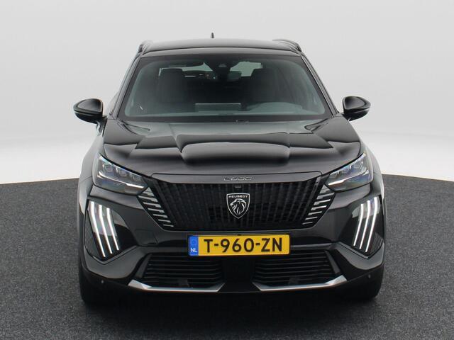 Peugeot e-2008 EV GT 54 kWh 156 Pk | Nieuw Model | Adaptive Cruise | 360 Camera | Trekhaak | Navigatie | CarPlay | Warmtepomp | Full LED | 17 Inch | 50.078 Km !!