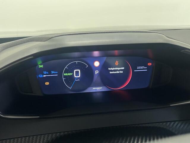 Peugeot e-2008 EV Allure Avantage 54 kWh | Camera | Cruise Control | Navigatie | Apple CarPlay/Android Auto
