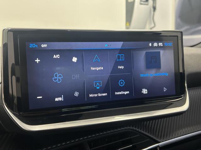 Peugeot e-2008 EV Allure Avantage 54 kWh | Camera | Cruise Control | Navigatie | Apple CarPlay/Android Auto