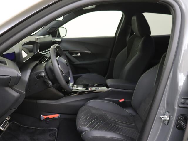 Peugeot e-2008 EV GT Avantage 54 kWh l NIEUW !!