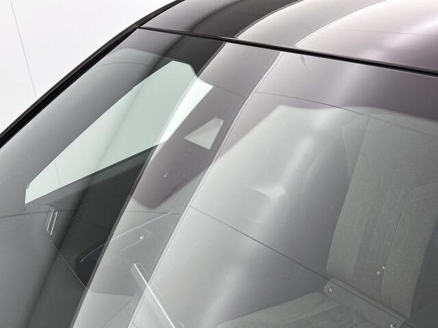 Peugeot e-2008 EV GT Pack 50 kWh | Panoramadak | Alcantara | Camera – foto 9