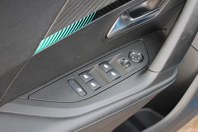 Peugeot e-2008 EV Allure Pack 50 kWh – foto 6