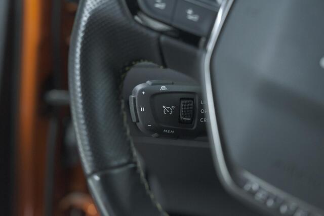 Peugeot e-2008 EV GT 50 kWh | 11 KW Lader | 96,3% SOH | Adaptieve Cruise Control | Dodehoekdetectie | Stoelverwarming | Navigatie – foto 3