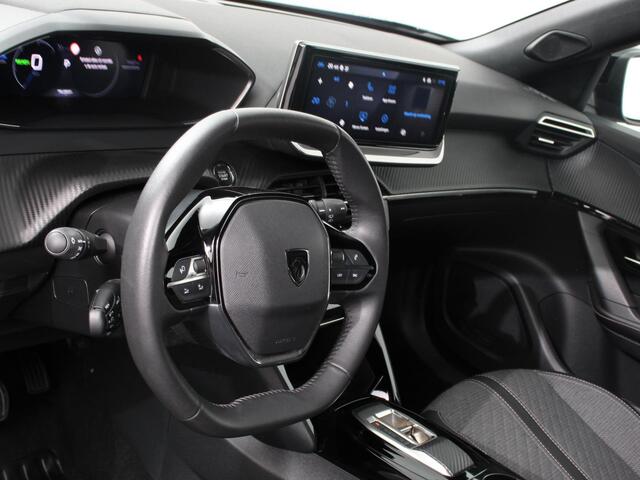 Peugeot e-2008 EV Allure Pack 54 kWh Soh 100 % Navigatie Apple Carplay/Android Auto Climate Control Parkeer sensoren Lichtmetalen Velgen – foto 2