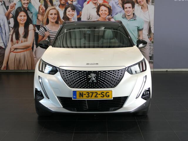 Peugeot e-2008 EV GT Pack 50 kWh - SOH 91,3% - Dealer onderhouden! - Elektrisch panoramadak - Stoelverwarming - Navi – foto 4
