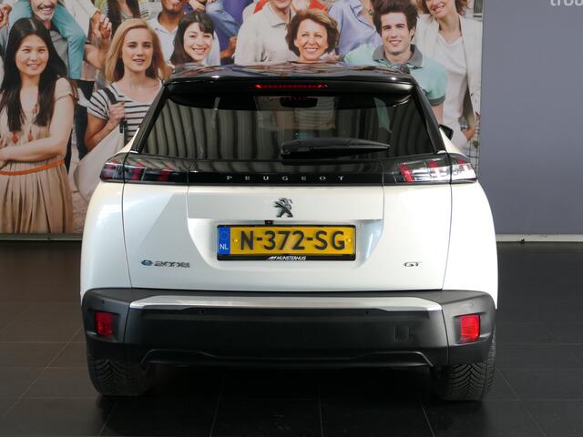 Peugeot e-2008 EV GT Pack 50 kWh - SOH 91,3% - Dealer onderhouden! - Elektrisch panoramadak - Stoelverwarming - Navi – foto 6