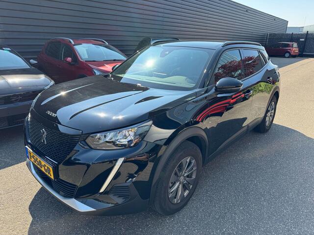 Peugeot e-2008 EV Style 50 kWh | 136pk | 100% SOH! | 43.000km | Navigatie | Camera | – foto 2