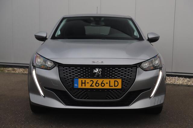 Peugeot e-208 EV Allure 50 kWh Automaat Half Leder Navigatie Camera Clima Cruise PDC LMV Carplay Android Bluetooth