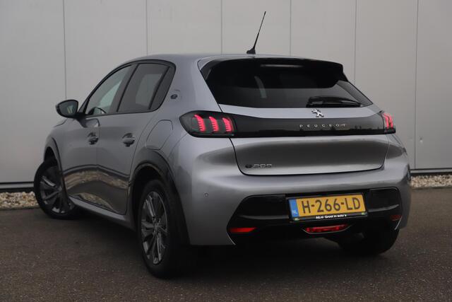 Peugeot e-208 EV Allure 50 kWh Automaat Half Leder Navigatie Camera Clima Cruise PDC LMV Carplay Android Bluetooth