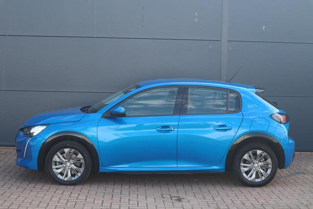 Peugeot e-208 EV Allure Première 50 kWh | Navigatie | Camera | 8% Bijtelling | Climate control | Lichtmetalen velgen | Keyless