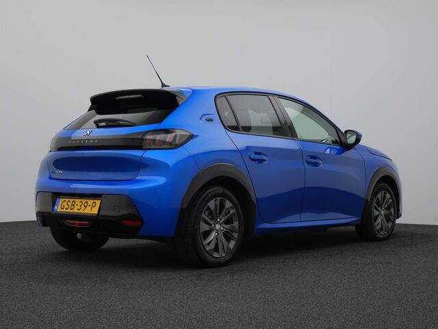 Peugeot e-208 EV Allure Pack 50 kWh Automaat | Navigatie | Climate Control | Fase 3 lader In onderweg vanuit Axero