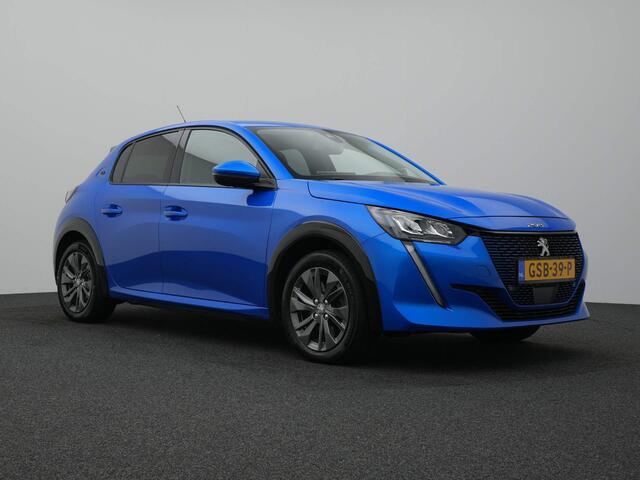 Peugeot e-208 EV Allure Pack 50 kWh Automaat | Navigatie | Climate Control | Fase 3 lader In onderweg vanuit Axero