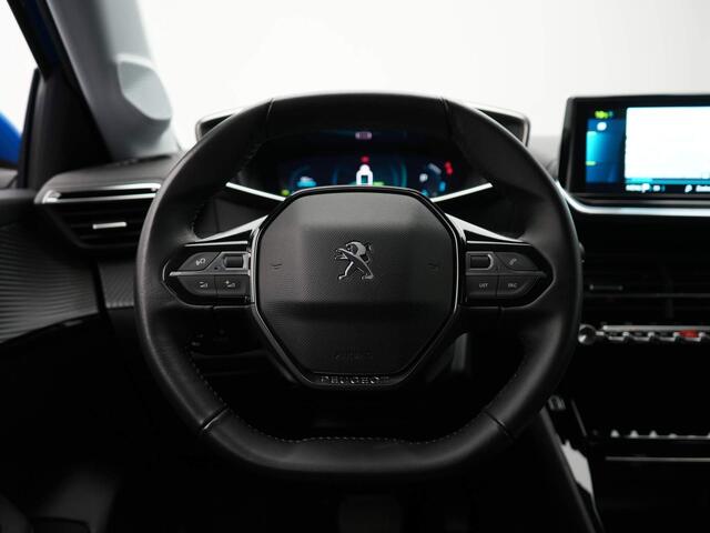 Peugeot e-208 EV Allure Pack 50 kWh Automaat | Navigatie | Climate Control | Fase 3 lader In onderweg vanuit Axero