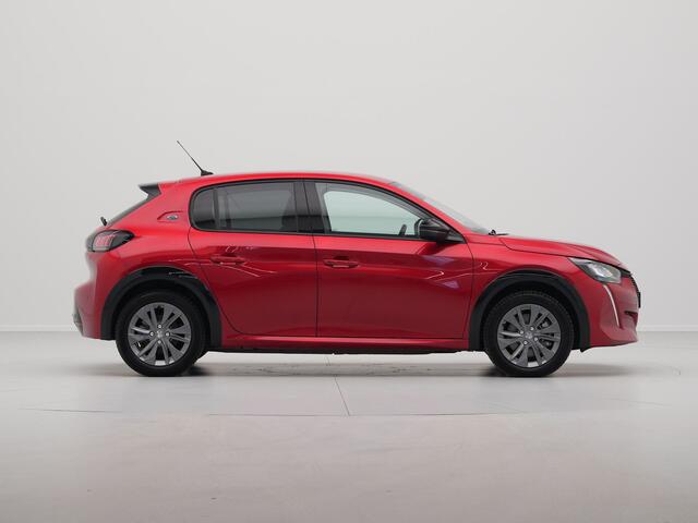 Peugeot e-208 EV Allure 50 kWh Navi via App 360 Camera Led Cruise 192