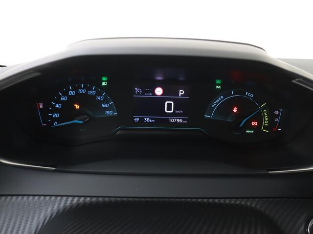 Peugeot e-208 EV Allure 50 kWh | Stoelverwarming | Parkeerhulp V+A | Keyless | Navigatie |