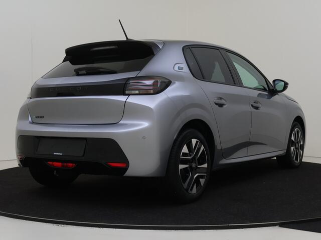 Peugeot e-208 EV Allure 50 kWh | Parkeerhulp voor en achter | Stoelverwarming | Navigatie |