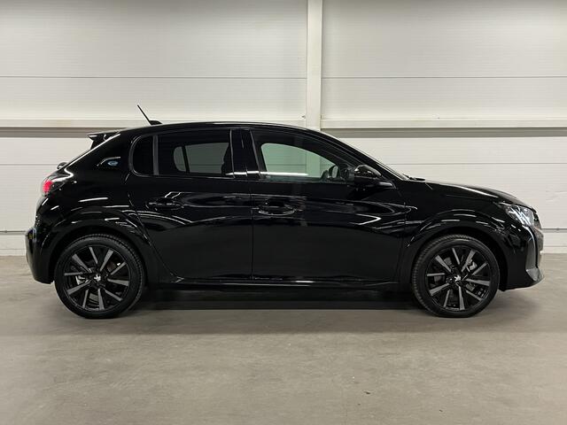 Peugeot e-208 EV GT 350 50 kWh Automaat | Safety Plus Pack | Verwarmde stoelen | Dodehoek sensor