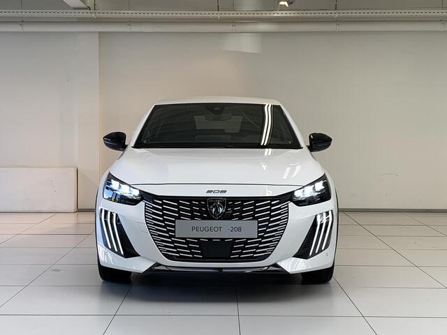 Peugeot e-208 EV GT 51 kWh Navigatie | Dodehoekdetectie | 360 camera | Android auto / Apple carplay | Adaptive cruise control