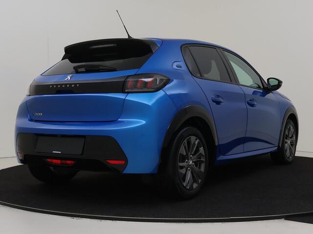 Peugeot e-208 EV Allure Pack 50 kWh Automaat | Keyless entry | Automatische airco | Parkeersensoren