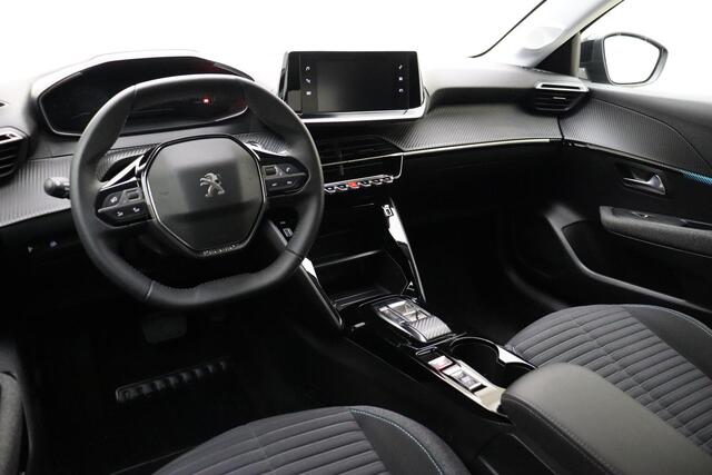 Peugeot e-208 EV Style 50 kWh | Navigatie | Camera | Full LED | 16'' LM Velgen | 1e Eigenaar
