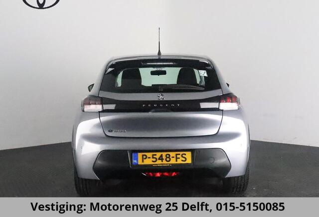 Peugeot e-208 EV ALLURE PACK 50 KWh ACCU= 93% +SNELLADEN 3 FASE LADEN TOT 2 JAAR GARANTIE ! Als nieuw!