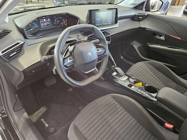 Peugeot e-208 EV Active Pack 50 kWh | Automaat | Navigatie via Apple Carplay of Android Auto | Stoelverwarming | Parkeersensoren | Laadkabel aanwezig |
