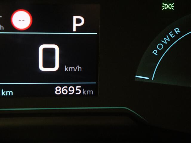 Peugeot e-208 EV Style 50 kWh | Navigatie | Parkeersensoren