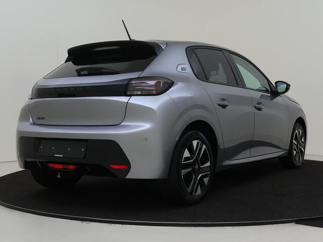 Peugeot e-208 EV Style 50 kWh | Parkeersensoren | Navigatie