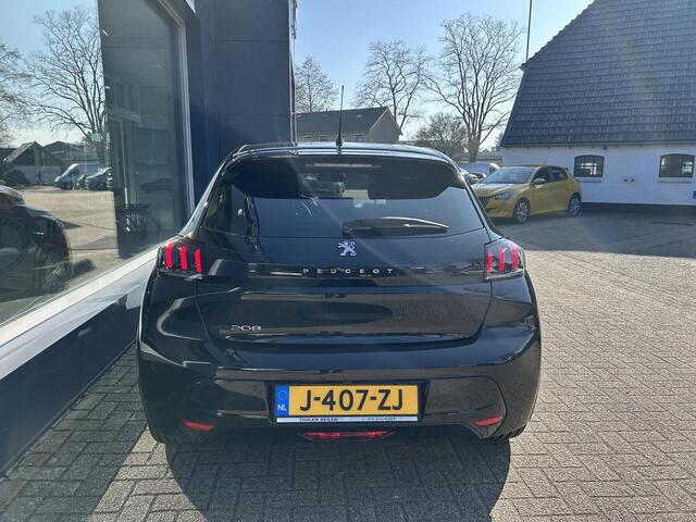Peugeot e-208 EV Allure Pack 50 kWh, | 100% Elektrisch | Navigatie | LED Verlichting | DAB | Keyless Start | Camera | Lichtmetalen Velgen | Cruise Control | Climate Control.