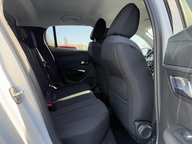 Peugeot e-208 EV Active Pack 50 kWh 1e Eigenaar,Navi,Clima,Cruise,PDC,Lmv,Dealer Onderhouden,Apk tot 05-2026
