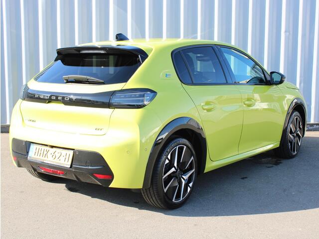 Peugeot e-208 EV GT 51 kWh 156 PK Warmtepomp/ Navigatie / Alcantara / Range 410