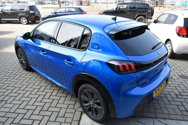 Peugeot e-208 EV Allure 50 kWh