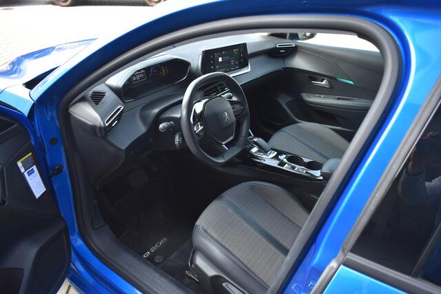 Peugeot e-208 EV Allure 50 kWh