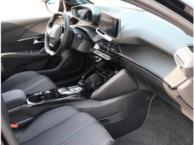 Peugeot e-208 EV GT 50 kWh 136PK | AppleCarPlay/AndroidAuto | Stoelverwarming | Halfleer | FULL LED | Achteruitrijcamera | 17"LMV |