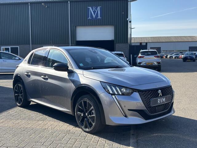 Peugeot e-208 EV GT Pack 50 kWh VAN ¤24.900,- VOOR ¤22.877,- UW LENTEVOORDEEL: ¤2.023,-