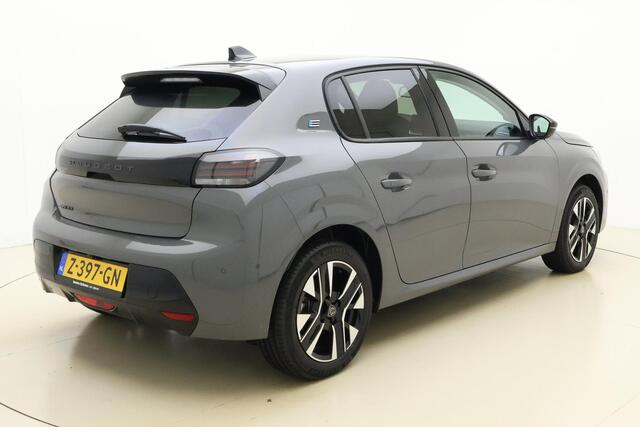 Peugeot e-208 EV Allure 51 kWh 156 Pk | 400km Actieradius WLTP | 16" Lichtmetalen velgen 'ELBORN' | 8 jaar fabrieksgarantie of 160.000 kilometer op het accupakket | Adaptieve cruise control met Stop&Go functie