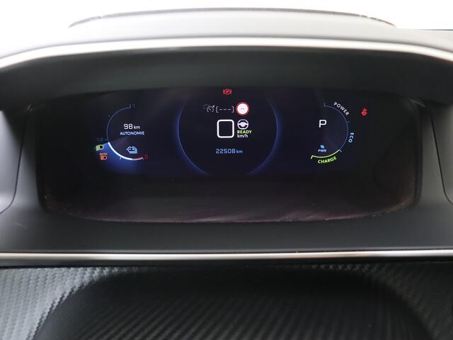 Peugeot e-208 EV GT Pack 50 kWh | Adaptieve Cruise Control | Stoelverwarming | Keyless entry |