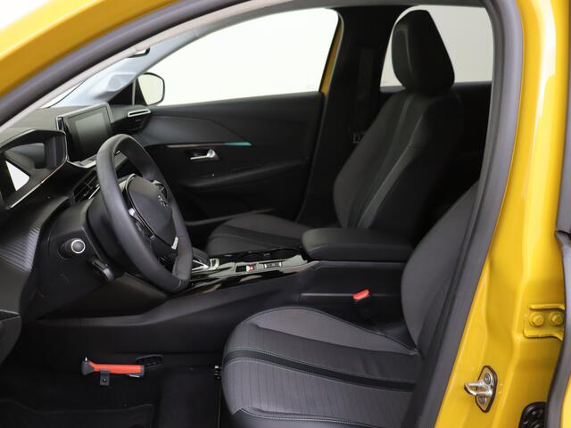 Peugeot e-208 EV Allure Pack 50 kWh | Parkeercamera | Carbon look dak