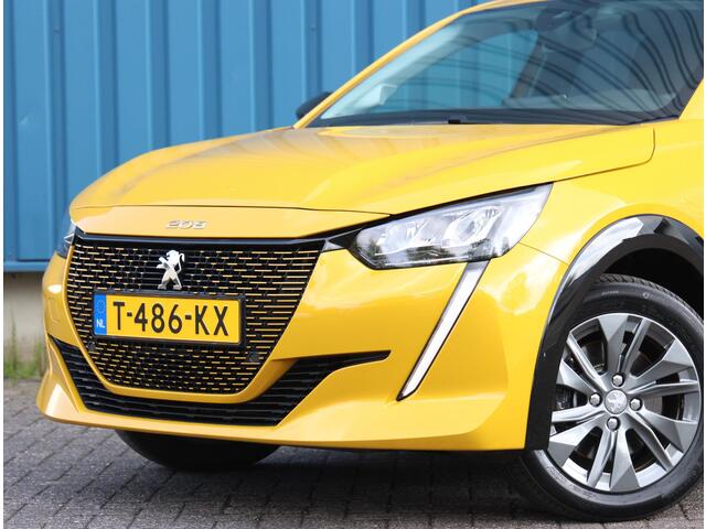 Peugeot e-208 EV Active Pack 50 kWh 136PK | Parkeersensoren Achter | Cruise Control | AppleCarPlay/AndroidAuto | ClimateControl | 16''LMV |