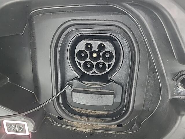 Peugeot e-208 EV Active Pack 50 kWh (136 PK) 1e-Eig. & Keurig-Onderh. BOVAG-Garantie. NL-Auto. Navigatie/Apple-Carplay/Android-Auto, Cruisecontrol, Parkeersensoren, DAB, Airco, Licht-Zich-Pakket, Lm-Velgen-16Inch, Privacy-Glas