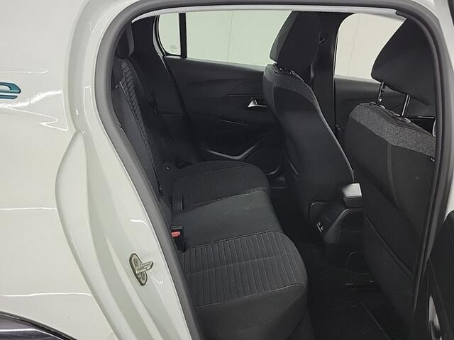 Peugeot e-208 EV Active Pack 50 kWh (136 PK) 1e-Eig. & Dealer-Onderh. BOVAG-Garantie. NL-Auto. Navigatie/Apple-Carplay/Android-Auto, Cruisecontrol, Keyless-Start, Parkeersensoren, Licht-Zicht-Pakket, Lm-Velgen-16Inch, Privacy-Glas