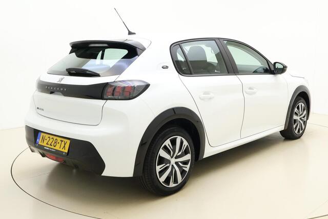 Peugeot e-208 EV Active 50 kWh | 3-Fase | Volledig Elektrische | Apple Carplay & Android Auto | Start/Stopknop | Cruise Control |