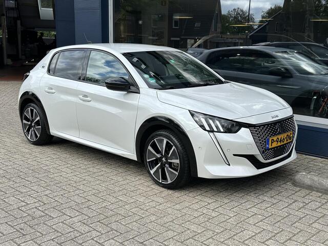 Peugeot e-208 EV GT Pack 50 kWh | 3-fasen auto | Keyless entry | Full-Led Koplampen | Stoelverwarming | Dode-Hoek Bewaking | Parkeersensoren Rondom | Apple-Carplay | Full-Map Navigatie | Camera |